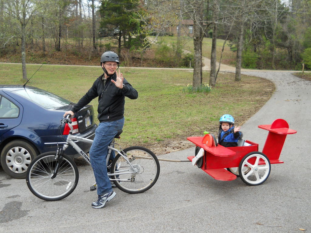safest bike trailer for baby