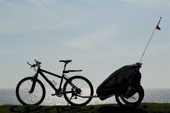 how old for baby to ride in bike trailer